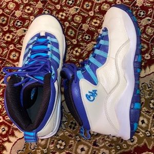 Selling air Jordan 10